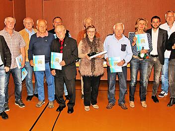 Zahlreiche Mitglieder ehrte der TSV Münnerstadt bei der Jahreshauptversammlung. Dieter Britz