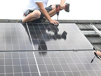 Installation einer PV Anlage