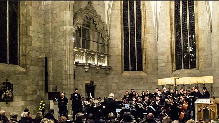 Regen Zusprach fand ein Konzert mit der "Cappella casimiriana" in St. Augustin.Foto: Jochen Berger