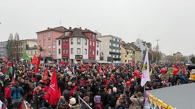 Neugr&uuml;ndung AfD-Jugendorganisation &ndash; Proteste
