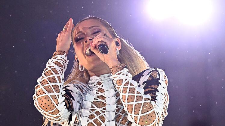 Helene Fischer: Neue Version von "Atemlos" mit Shirin David bei Wetten, dass