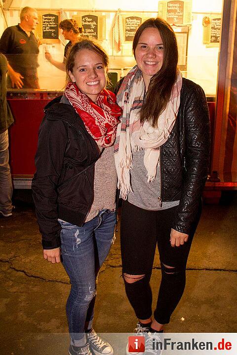 Sandkerwa: Partyfotos