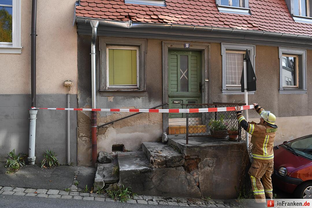 Lkw fährt sich in Maternstraße in Bamberg fest