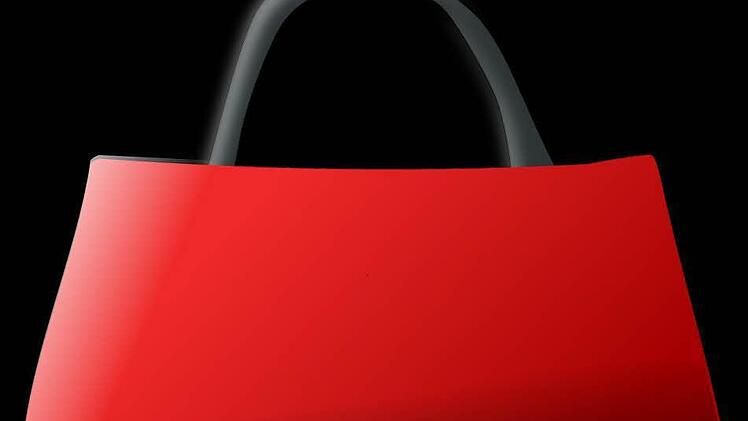 Achtung! In der Handtasche kann schreckliches Grauen lauern - bis hin zu siebenbeinigen Monstern ist alles drin. Bild: OpenClipart