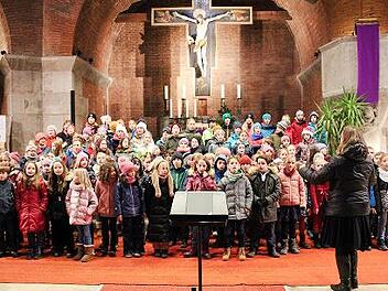 Am Samstag sind beim Weihnachtskonzert der Städtischen Musikschule auch die Chorklassen der Bamberger Schulen in der Erlöserkirche zu hören.