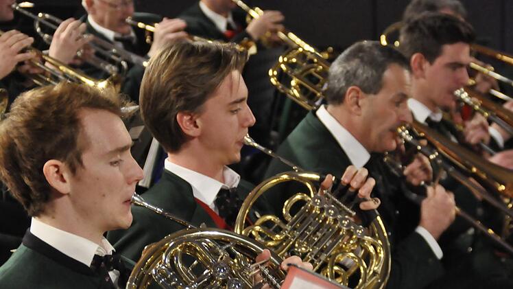 Konzert der Trachtenkapelle des Musikvereines OerlenbachFoto: Peter Klopf