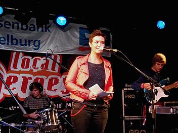 Lisa Fuchs begeisterte schon 2013 als Moderatorin des Landesfinales. 2014 gibt sich die junge Frau erneut die Ehre in Hammelburg. Foto: Musikini