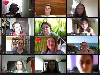 51 Schüler aus Neustadt und der polnischen Stadt Kielce nahmen an der Online-Exkursion "Wege der Erinnerung" teil.