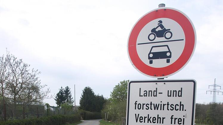 Unerlaubtes Fahren auf Feld- und Waldwegen wird wieder verstärkt kontrolliert.  Symbolbild: Stefan Geiger