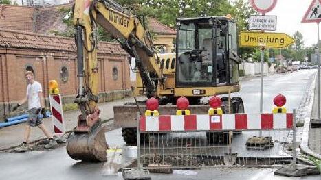 Ein Abbiegen in die Birkenfelderstraße ist derzeit nicht möglich.  Foto: JH