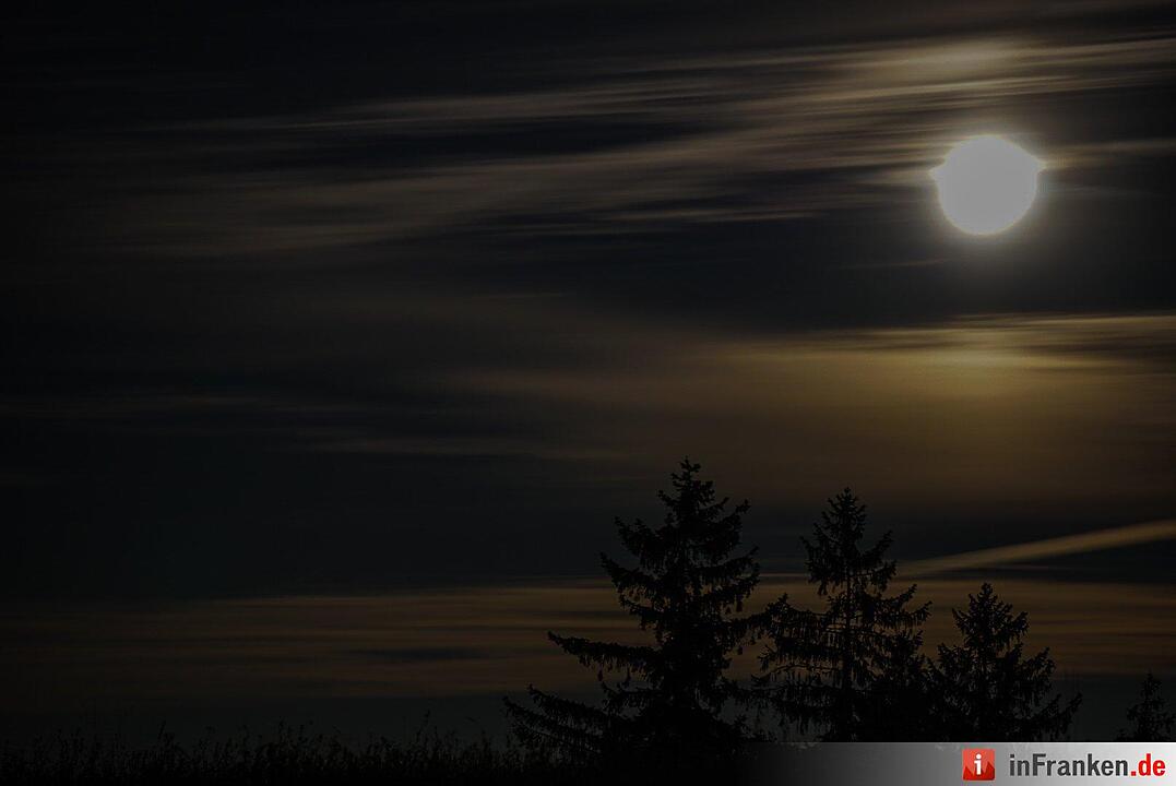 Supermond: Die besten Bilder aus Franken und der Welt