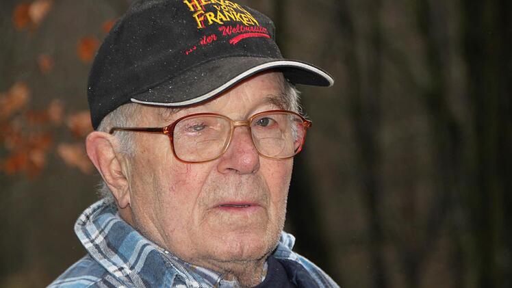 Erich Keßler fragt sich: Ob sich der Initiator noch an ihn erinnert? Immerhin hat er als kleiner Bub die Baustelle im Schondratal aufmerksam verfolgt. Foto: Ulrike Müller