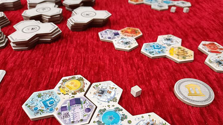 Spiele-Test "Akropolis": 2022er-Neuheit mit altbekanntem Thema