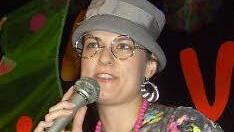 Witzig: Eva Zimmermann hat nach 25 Jahren Ehe einiges zu berichten.