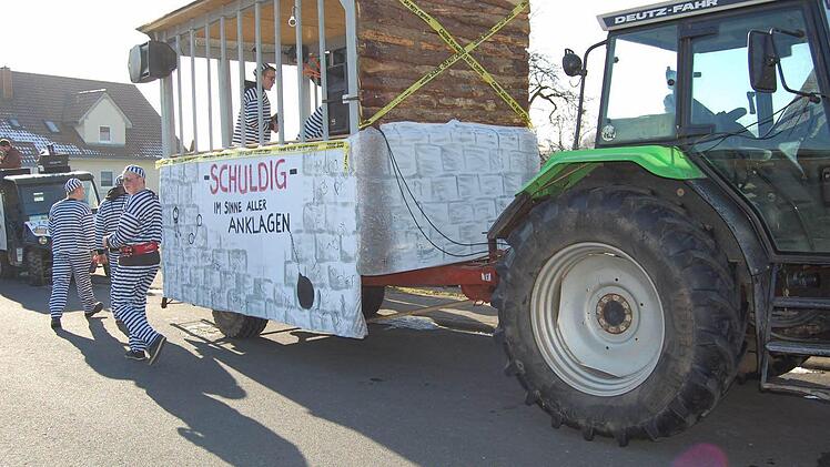 Faschingszug in Thulba  Foto: Günther Straub