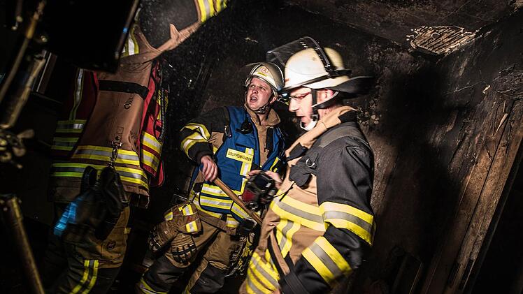 Der Wohnraum und die Küche waren völlig verwüstet.  Foto: Alexander Muck