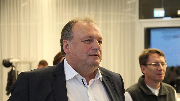 Der Herzogenauracher Walter Nussel   holt bei der Landtagswahl in 2018 erneut das Direktmandat für die CSU.  Foto: Christian Bauriedel