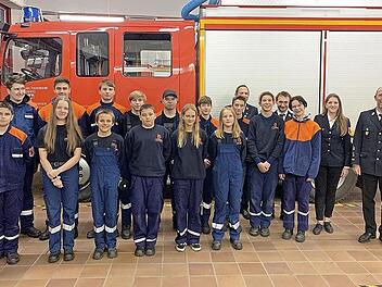 Die Jugend der Freiwilligen Feuerwehr Garitz hat einen Wissenstest mit Erfolg bestanden. Zehnmal gab es Bronze und f&uuml;nf erhielten das Abzeichen in Silber.