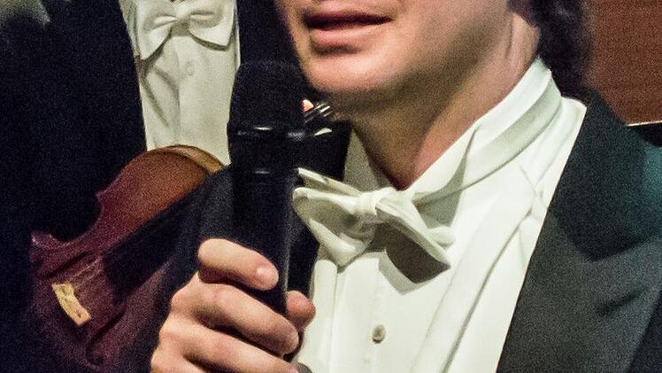 Coburgs Generalmusikdirektor Daniel Carter kann sich vorstellen, eine Oper von Herzog Ernst II. auf den Spielplan des Landestheaters zu setzen.Foto: Joch Berger