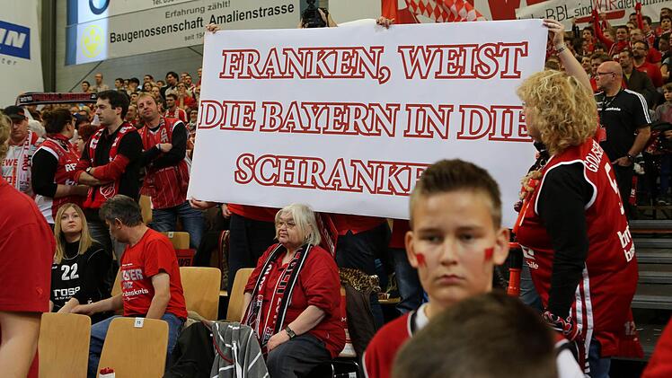 Die Fans sind beim bayerischen Derby besonders leidenschaftlich. Foto: Barbara Herbst