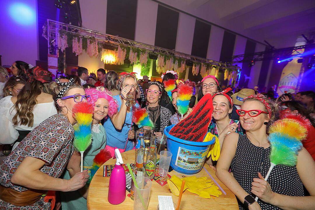 Beste Partystimmung in der Stadthalle