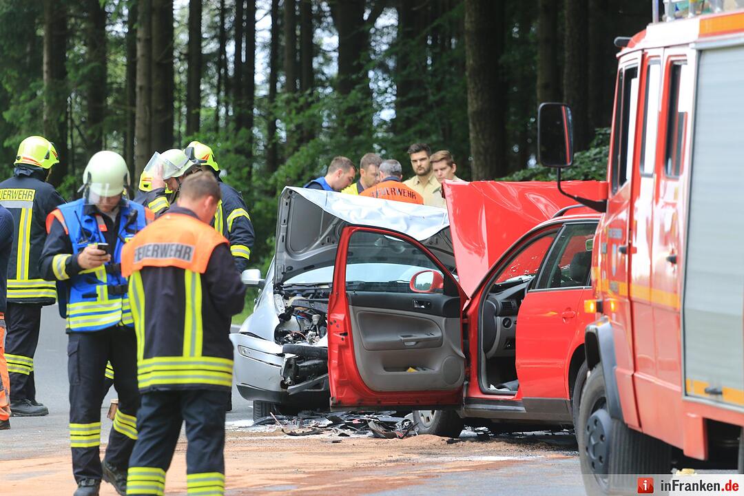 Unfall bei Roßdorf - drei Verletzte