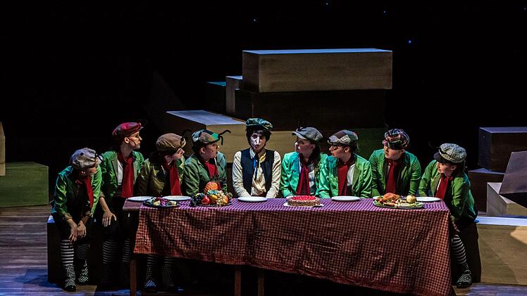 Probenimpressionen aus dem Landestheater: Die Familienoper "Pinocchio" feiert am Samstag Premiere in Coburg. Ein wichtige Rolle spielt der Kinderchor des Landestheaters.Foto: Jochen Berger