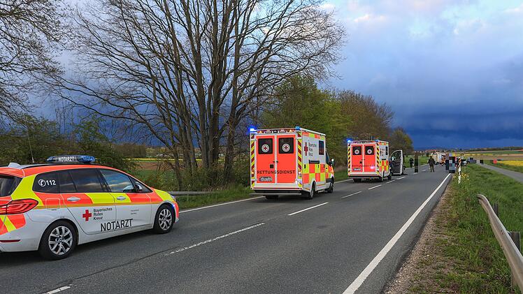 Drei Verletzte nach Auffahrunfall