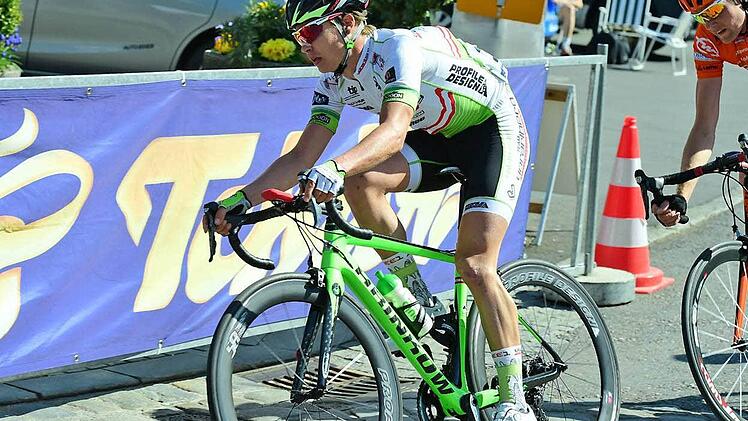 Nicolas Winter zeigt bei der Tour of Iran (UCI 2.1) auf dem zweiten Tagesabschnitt, der Marathonetappe über 21o kmk, mit Rang 9 eine tolle Leistung. Foto: pr