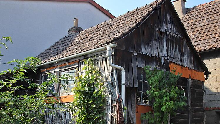 Die historische Schmiede von Waldberg soll künftig im Fränkischen Freilandmuseum Fladungen stehen und ein Publikumsmagnet werden. Vor allem bei Vorführungen. Bis zum Sommer 2019 muss sie allerdings in Waldberg abgebaut sein.  Foto: Friedrich