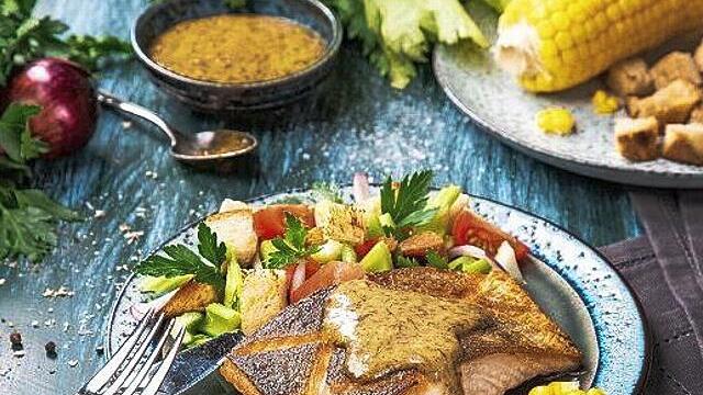 Auch gegrilltes Lachsfilet kann man mit Meerrettich verfeinern.