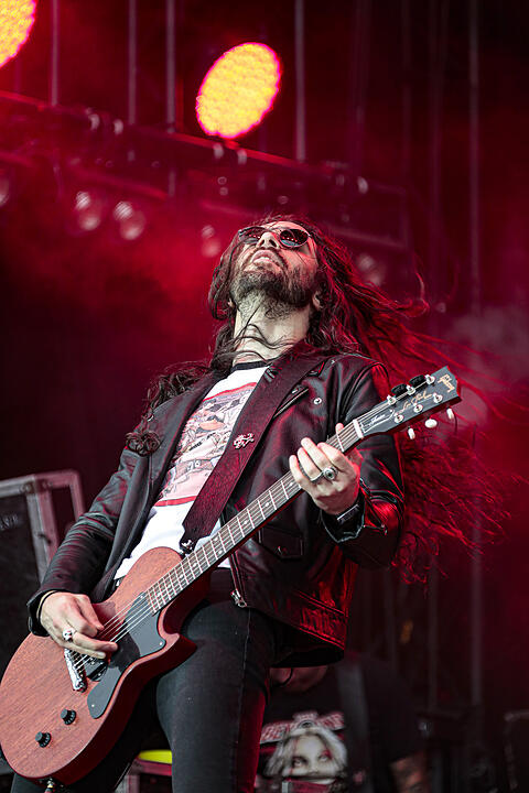 Slash feat. Myles Kennedy and The Conspirators bringen ihre Fans bei Rock im Park 2019 zum Durchdrehen