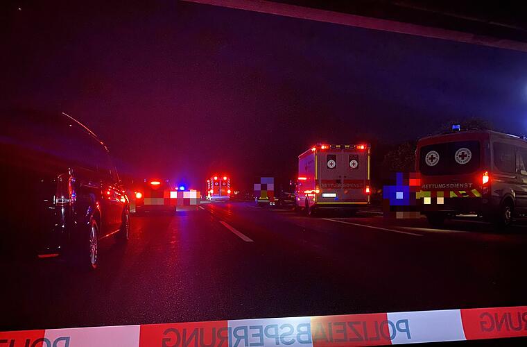 Kreis Bamberg: Vollsperrung der A70 nach Unfall mit vier Fahrzeugen