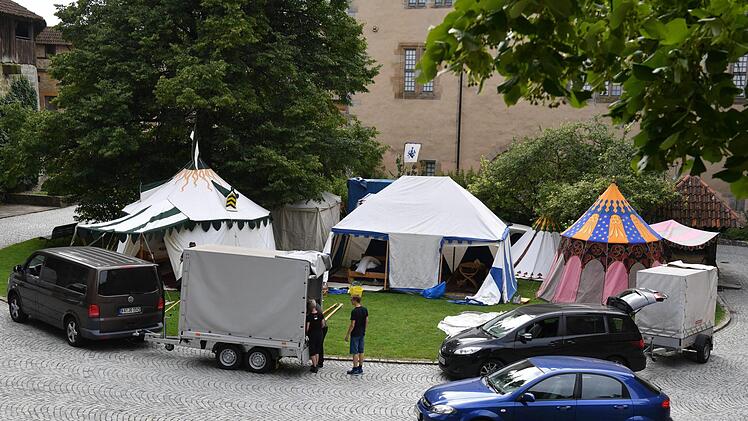 Das Lager ist im Aufbau. Foto: Ronald Rinklef