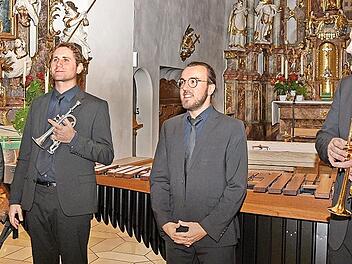 Den Auftakt der Balthasar-Neumann-Musiktage in Pinzberg bestritten (von links) Georg Schäffner (Orgel), Benjamin Sebald (Trompete), Christoph Günther (Schlagwerk und Marimbaphon) und Florian Zeh (Trompete).
