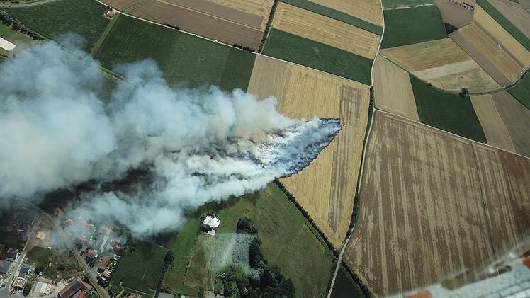 Der Michelfelder Feldbrand aus der Luft