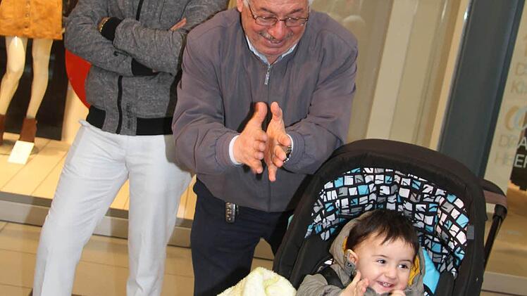 Alt und Jung waren gleichermaßen begeistert. Foto: Sonja Adam