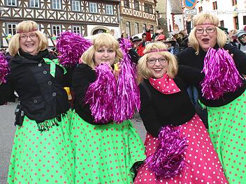 Cheerleader wie aus aus dem Bilderbuch: Die knackigen Damen der Zeiler "Prinzenschwarte".