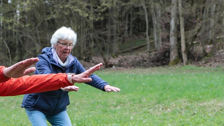 ... und beugt  die Knie.... Foto: Matthias Hoch