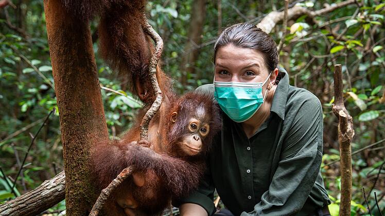 F&uuml;r Hannah Emde und das Terra X-Team geht es in der letzten Folge von "Terra X: Faszination Erde - mit Hannah Emde" nach Borneo.