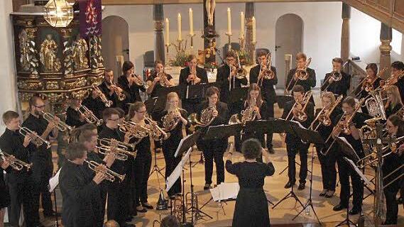 Der Posaunenchor gab in der St.-Veit-Michaels-Kirche ein stimmungsvolles Konzert. Fotos: fra-press