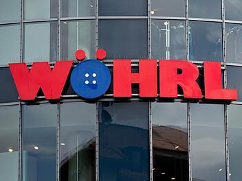 Das Modehaus Wöhrl aus Nürnberg will in Eigenregie eine Insolvenz verhindern. Foto: Daniel Karmann/dpa