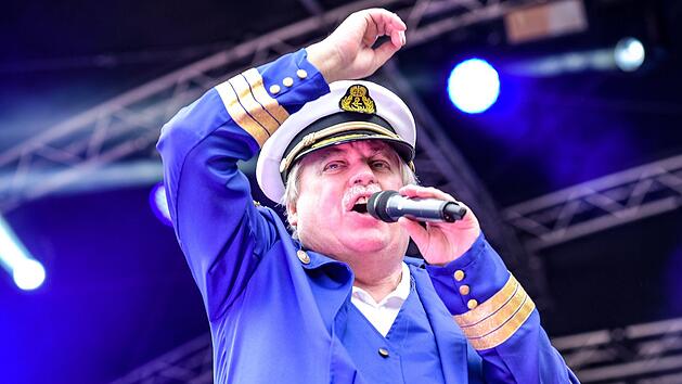 Klaus Baumgart von Klaus und Klaus hat &uuml;ber seinen gr&ouml;&szlig;ten Song gesprochen.