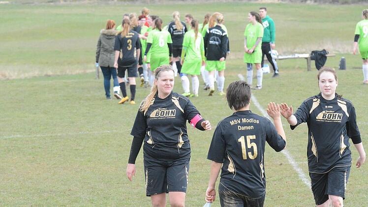 Bilder vom Spiel des MSV Modlos gegen die SG Schönderling. Foto: ssp