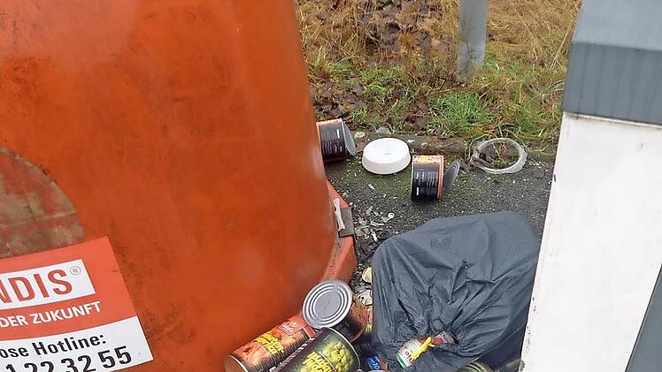 „So nicht!“ Bernd Rebhan kritisierte im Umweltausschuss die angesichts der vielfältigen Angebote der Abfallentsorgung unverständlichen wilden Müllablagerungen.