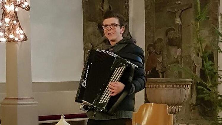 Nils Bauer gibt am 20. November in der  evangelischen Kirche in Maßbach ein Benefizkonzert. Foto: Guido Bauer