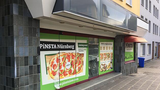 Schaufenster der neuen "Pinsta"-Filiale in N&uuml;rnberg