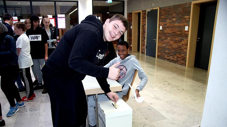 Juniorwahl an der Mittelschule    Foto: Richard Sänger
