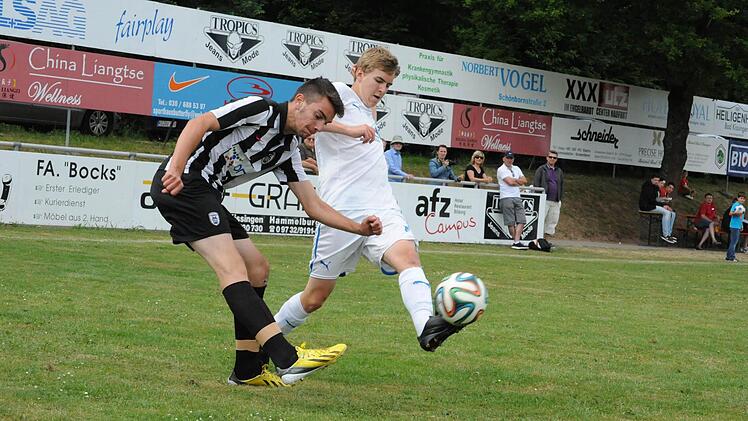Finalszene vom Spiel PAOK Saloniki (dunkle Trikots) gegen die TSG Hoffenheim (5:2).