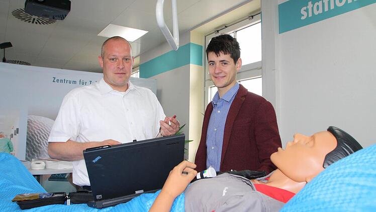 Arthur Aubrée macht Praktikum im ZTM. Foto: Ralf Ruppert